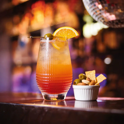 Arcoroc Disco tumbler 45 cl – geribbeld glas voor water en cocktails in restaurants