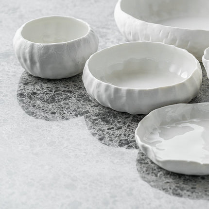 Chic Kom Arte 15 cm wit in sfeervolle setting