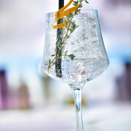 Onis Arome Gin 670 ml 6/case.