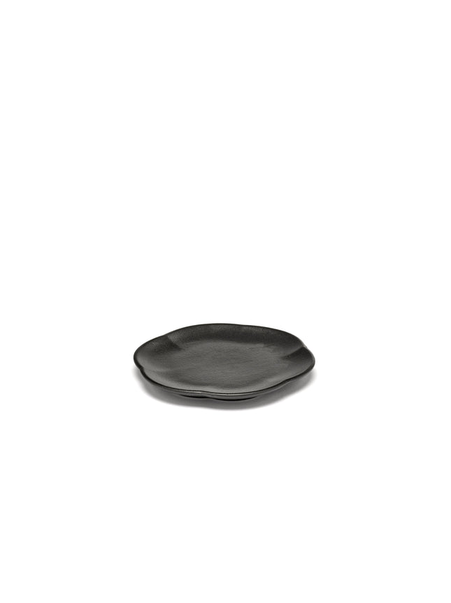 Inku Plate Ribbed M Black L 13.9 W 13.9 H 1.3 cm 8/Box – Serax