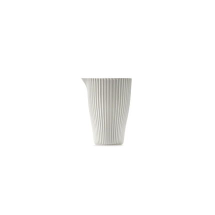 Nido Jug M White L 8.5 W 7.5 H 11 cm 4/Box – Serax