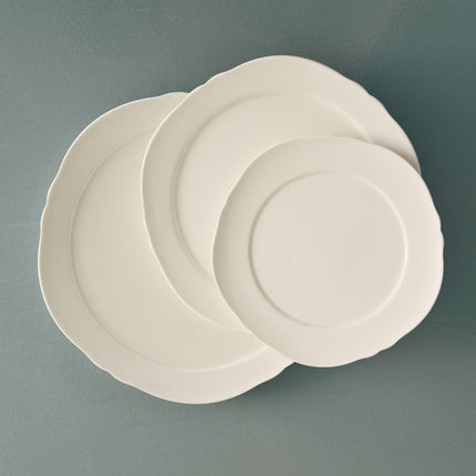 Silhouette Plate M White 8/Box