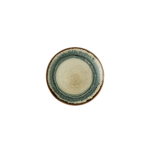 Harvest Flare Linen Evolve Coupe Plate van Churchill, 21,7 cm, set van 12. Handgemaakt coupebord in een zachte linnenkleur met een organisch ontwerp, ideaal voor het serveren van bijgerechten, salades of kleinere gerechten. Duurzaam en stijlvol, perfect voor gebruik in de horeca.