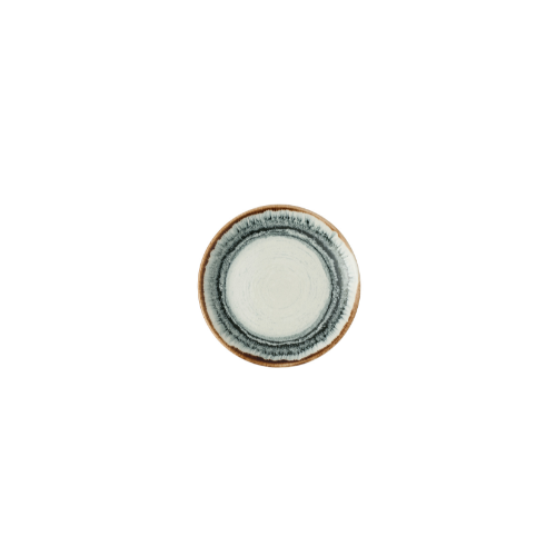 Harvest Flare Natural Evolve Coupe Plate van Churchill, 16,5 cm, set van 12. Handgemaakt coupebord in een warme, natuurlijke tint met een organisch ontwerp, ideaal voor het serveren van tapas, desserts of kleine bijgerechten. Duurzaam en stijlvol, perfect voor gebruik in de horeca.