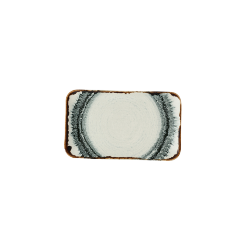 Harvest Flare Natural Organic Rectangle Plate van Churchill, 27x16 cm, set van 12. Handgemaakt rechthoekig bord in een warme, natuurlijke tint met een organisch ontwerp, ideaal voor het serveren van diverse gerechten. Duurzaam en stijlvol, perfect voor gebruik in de horeca.