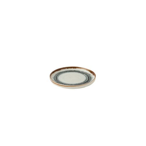 Harvest Flare Natural Walled Plate van Churchill, 21 cm, set van 6. Handgemaakt bord met opstaande rand in een warme, natuurlijke tint en een organisch ontwerp, ideaal voor het serveren van bijgerechten, salades of kleinere gerechten. Duurzaam en stijlvol, perfect voor gebruik in de horeca.