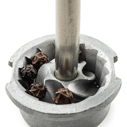 Peugeot Bistro pepermolen chocolade 10 cm - Franse houten molen voor peper of zout
