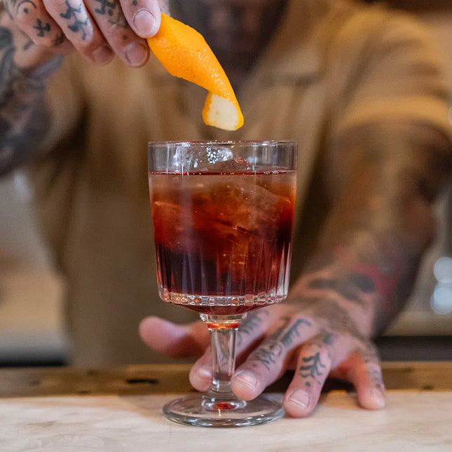 Onis Cheers Cocktail glas 310 ml sfeerbeeld cocktailglas professioneel horecaglas