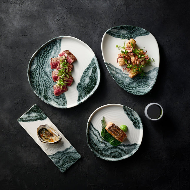 Churchill Tide Black Contour collectie – zwart porseleinen servies met swirl voor de horeca