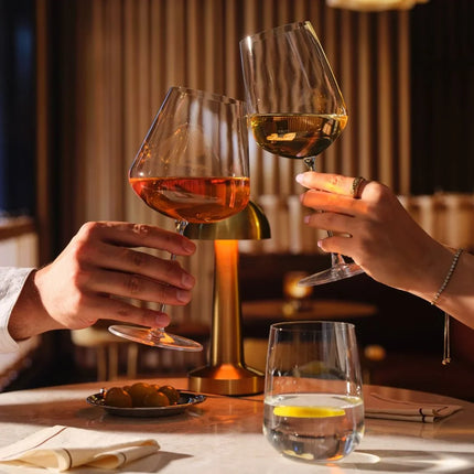 Nude Sera glasserie – multifunctioneel wijnglas en tumbler voor wijn, water en cocktails in restaurants