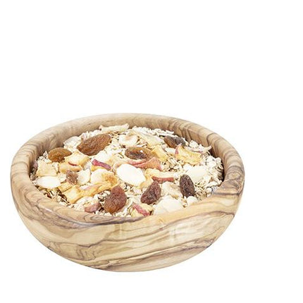 APS olijfhouten kom 12,5 cm in gebruik – presenteerschaal voor snacks in de horeca