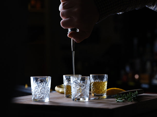 Onis ICON Shot glas 60 ml close-up shotglas professioneel horecaglas