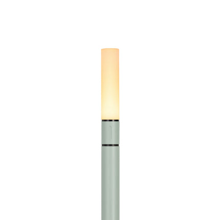 Wick PRO Sage Green – detail van de saliegroene behuizing van de accu-tafellamp